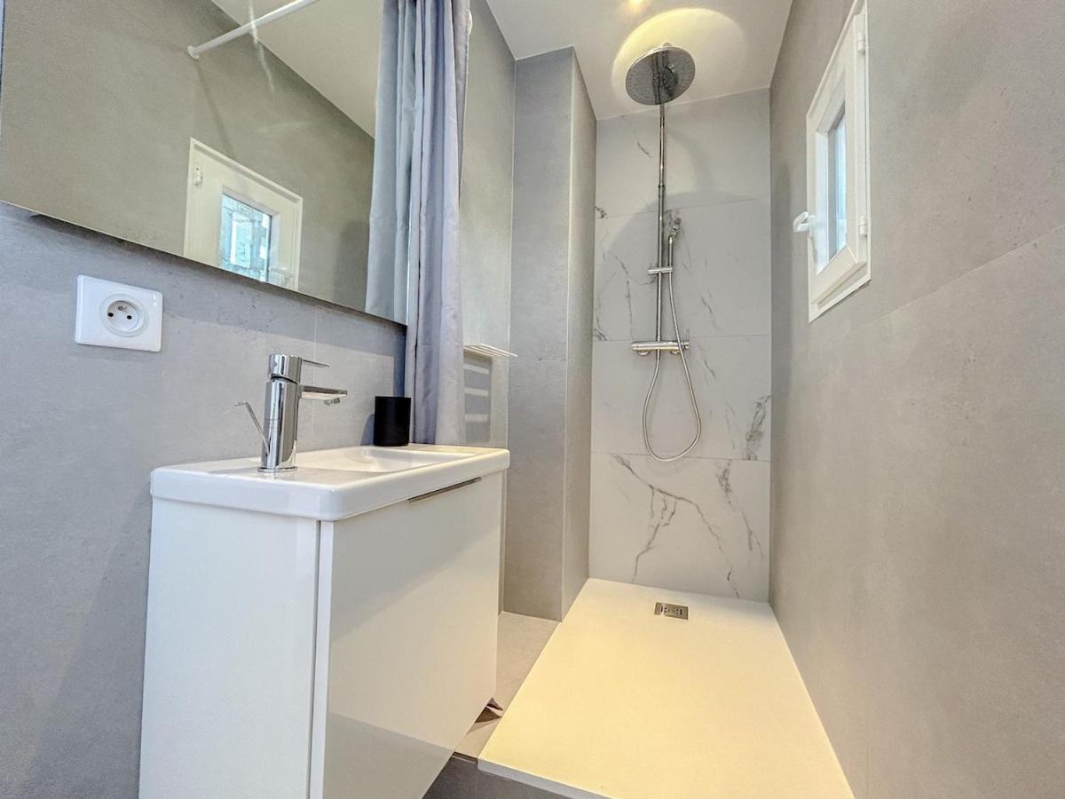 3 Avec Terrasse Et Parking A Appartement Fréjus